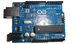 Arduino Uno - Arduino vs Raspberry Pi